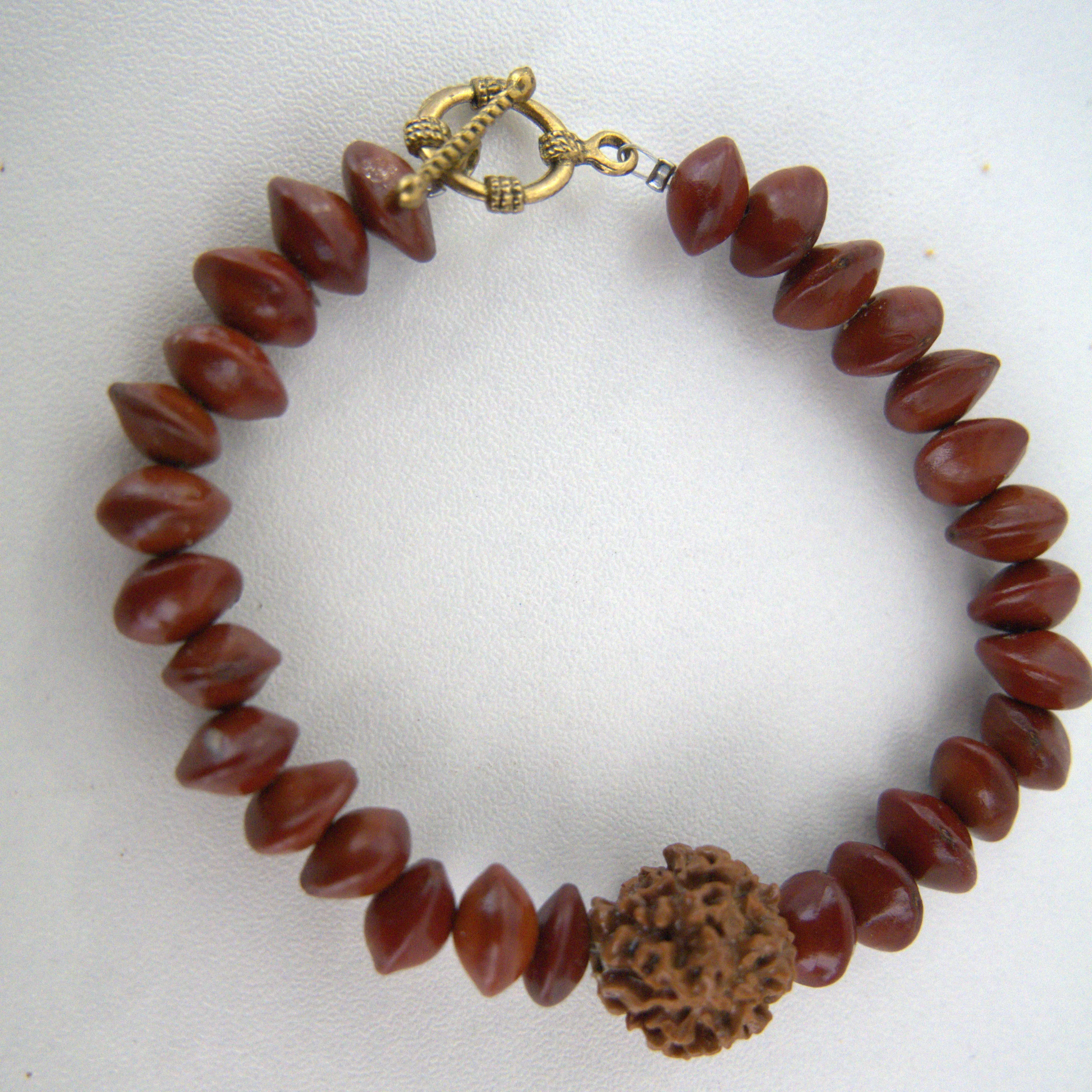 Bracelets 'Red Sandalwood Seed'