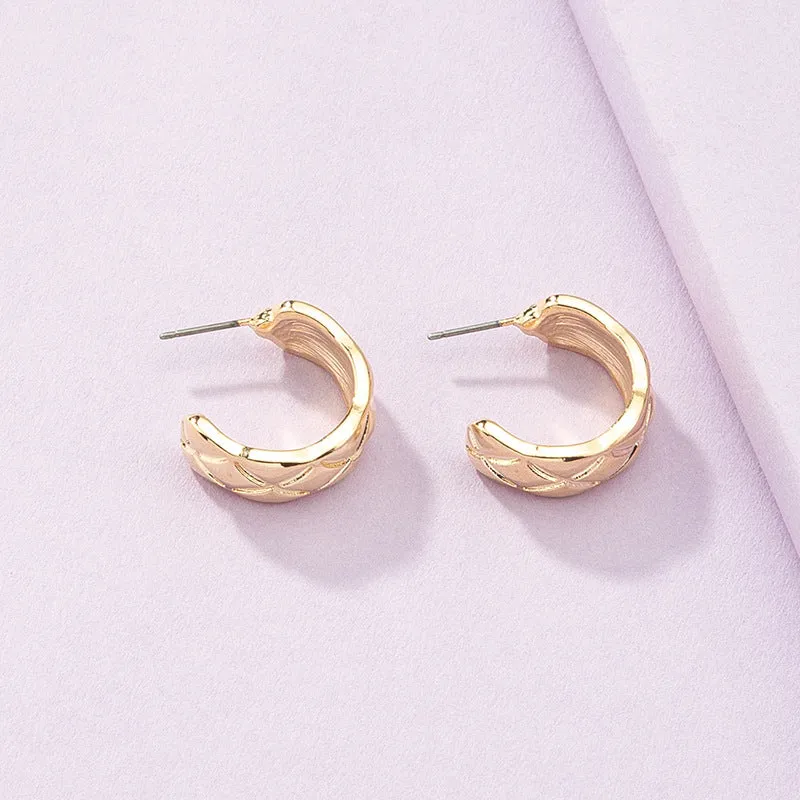 Chic C-Shaped Minimalist Earrings in Vintage Metal Finish