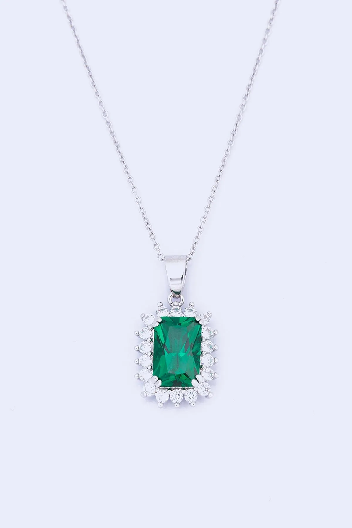 Classic Emerald Pendant