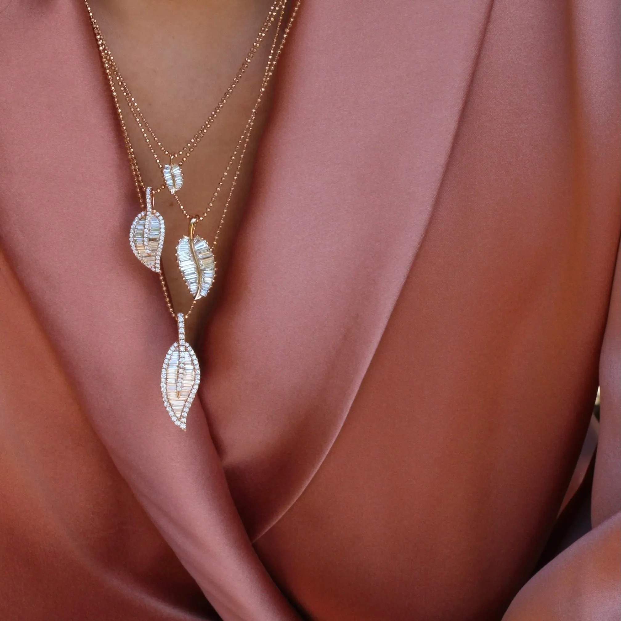 CLASSIC PALM LEAF DIAMOND NECKLACE