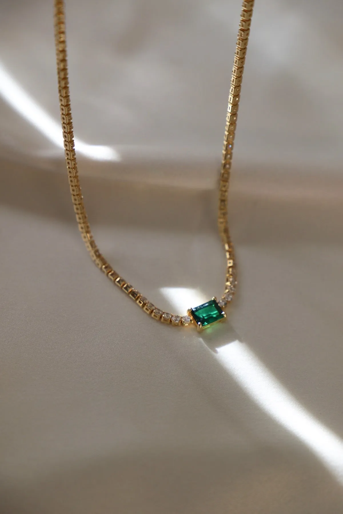 HEIRLOOM EMERALD NECKLACE