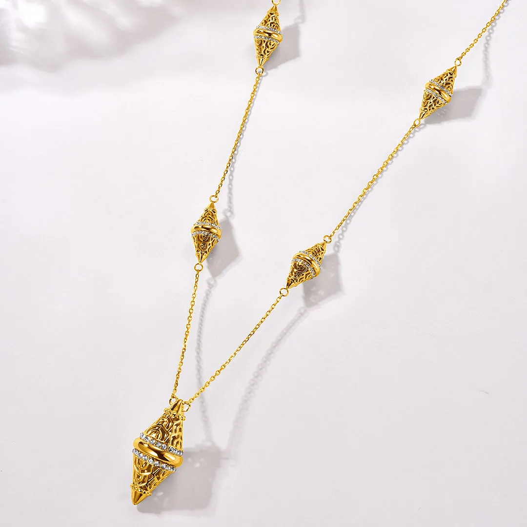 Lantern / Necklace Gold