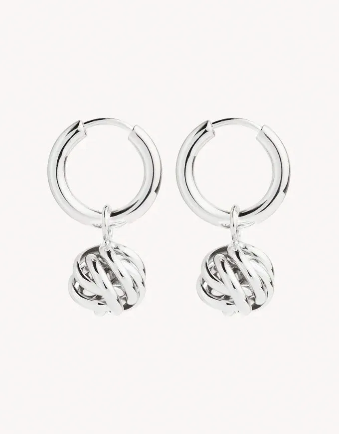 Nest Huggie Silver Earring