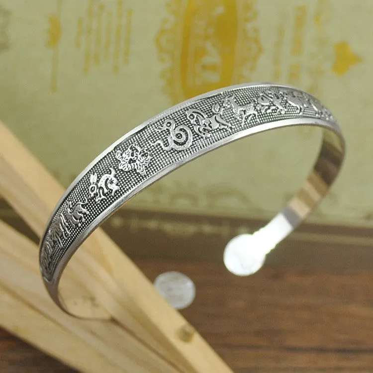 New Fashion Vintage Style Tibetan Silver Metal Carving Cuff Bracelets& Bangles For Women Dress