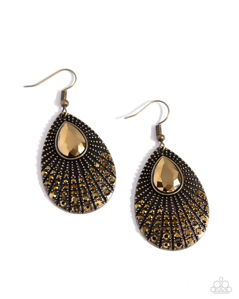 Paparazzi Earring ~ Urban Relic - Brass