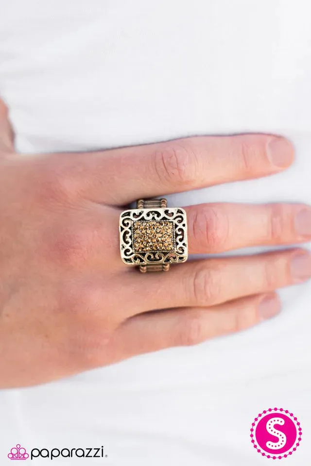 Paparazzi Ring ~ Picturesque - Brass