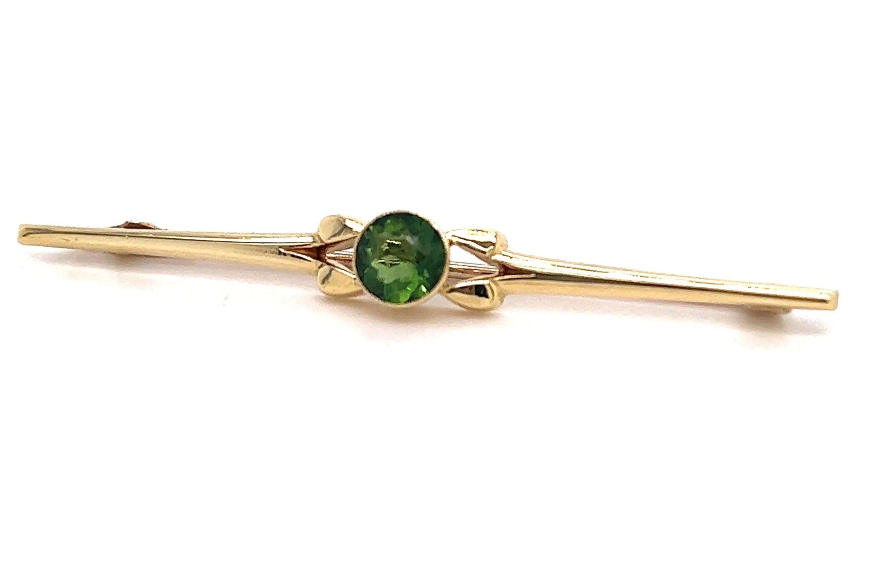 Peridot 15ct Yellow Gold Bar Brooch