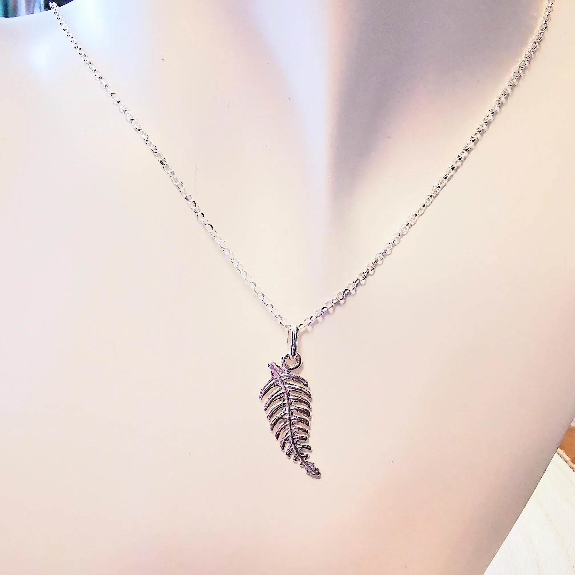 Silver Fern Leaf Pendant Necklace