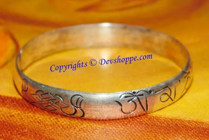 Tibetan Handmade Om Mantra Opening Bracelet