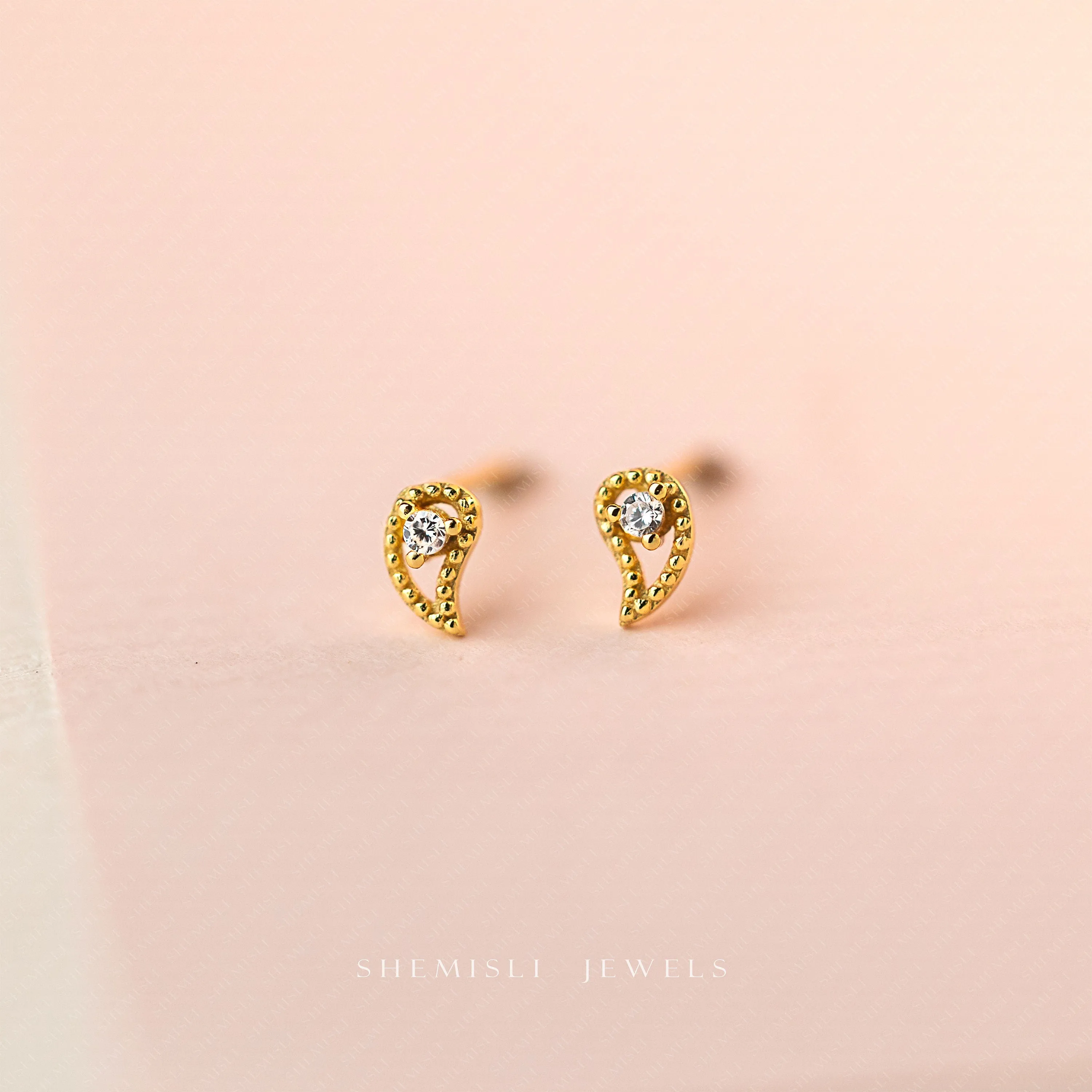 Tiny Teardrop Stud Earrings, Unisex, Gold, Silver SHEMISLI SS821 Butterfly End, SS822 Screw Ball End (Type A) LR