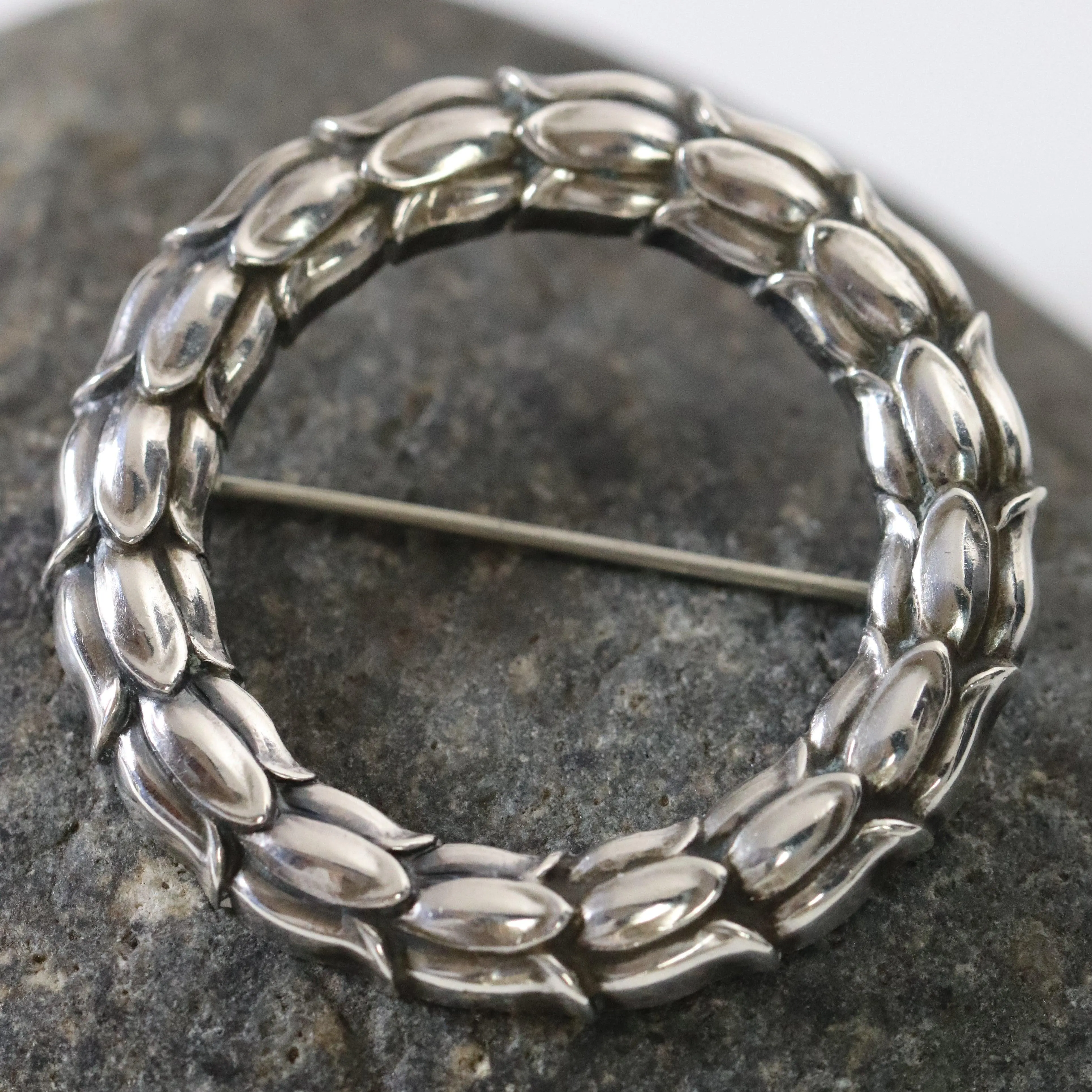 Vintage Georg Jensen Jewelry | Sigvard Bernadotte Laurel Wreath Brooch 301