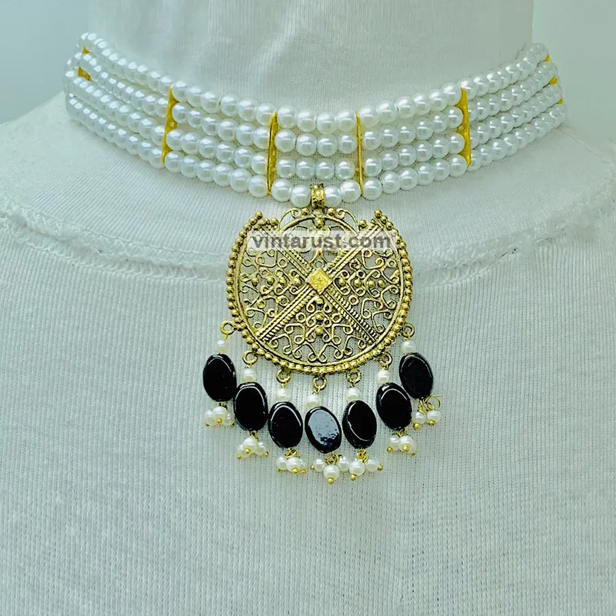 White Pearls Handmade Beaded Jewelry Set